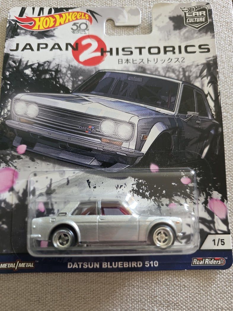 Hot Wheels Premium Car Culture Japan Historics 2 Datsun Bluebird 510 - 1:64