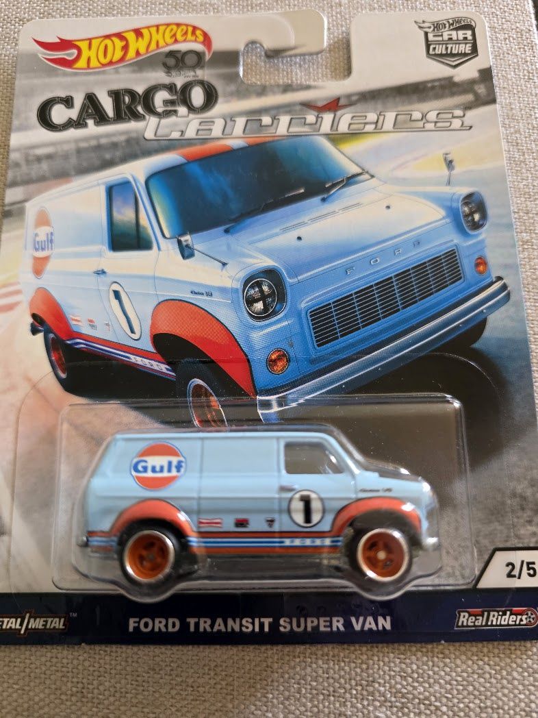 Ford Transit Super Van Gulf 1:64 Cargo Carriers Real Riders Hot Wheels