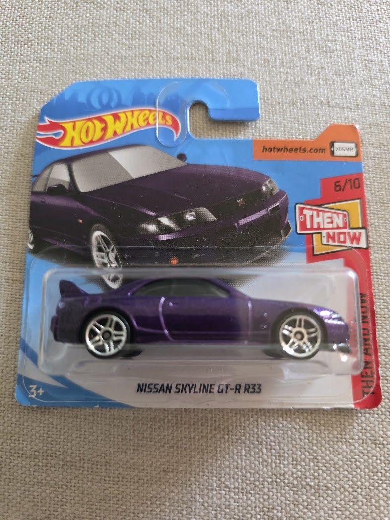 Hot Wheels Nissan Skyline GT-R R33 Then and Now 1:64 Purple Diecast Car