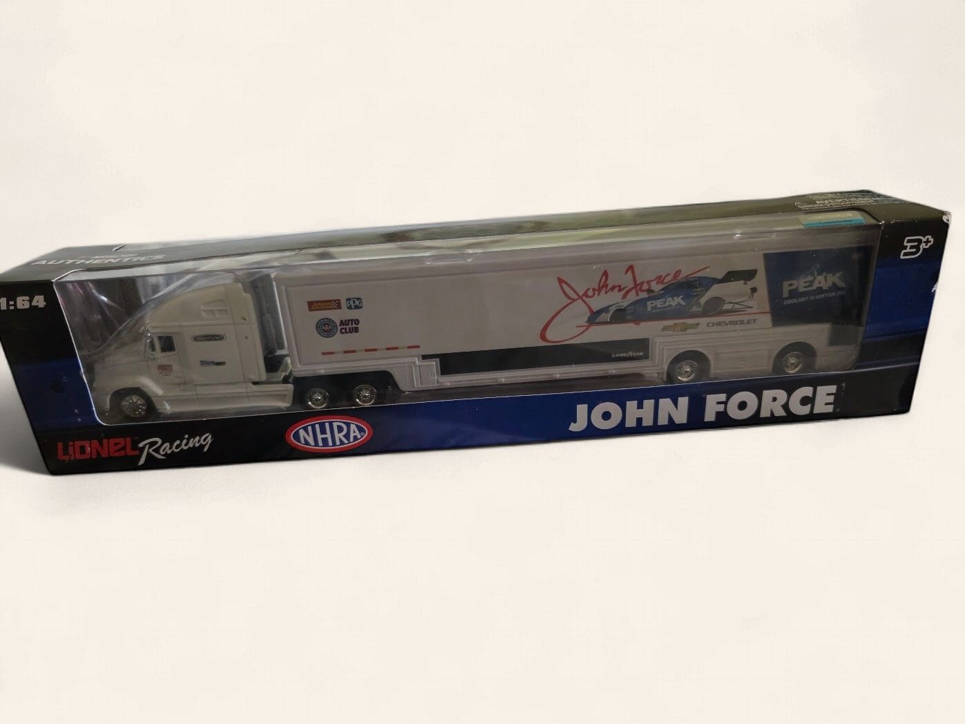 Auto World John Force Racing PEAK Transporter Trailer Truck 1:64 Scale New NIB