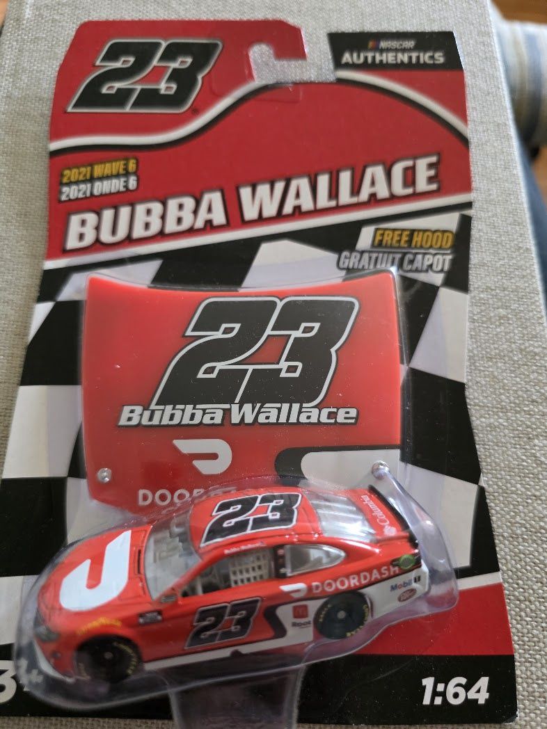 2021 Wave 6 Bubba Wallace #23 DoorDash 23XI NASCAR Authentics 1/64 Die-Cast