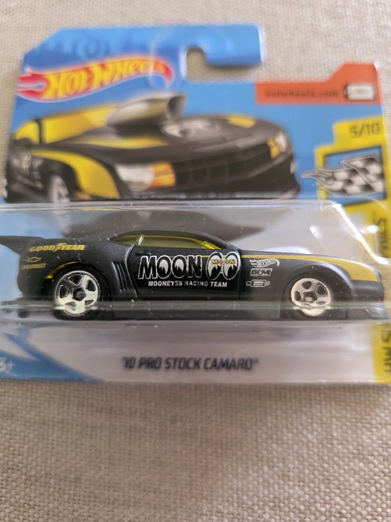 Hot Wheels '10 Pro Stock Camaro Moon Eyes Black HW Speed Graphics #5/10 Diecast