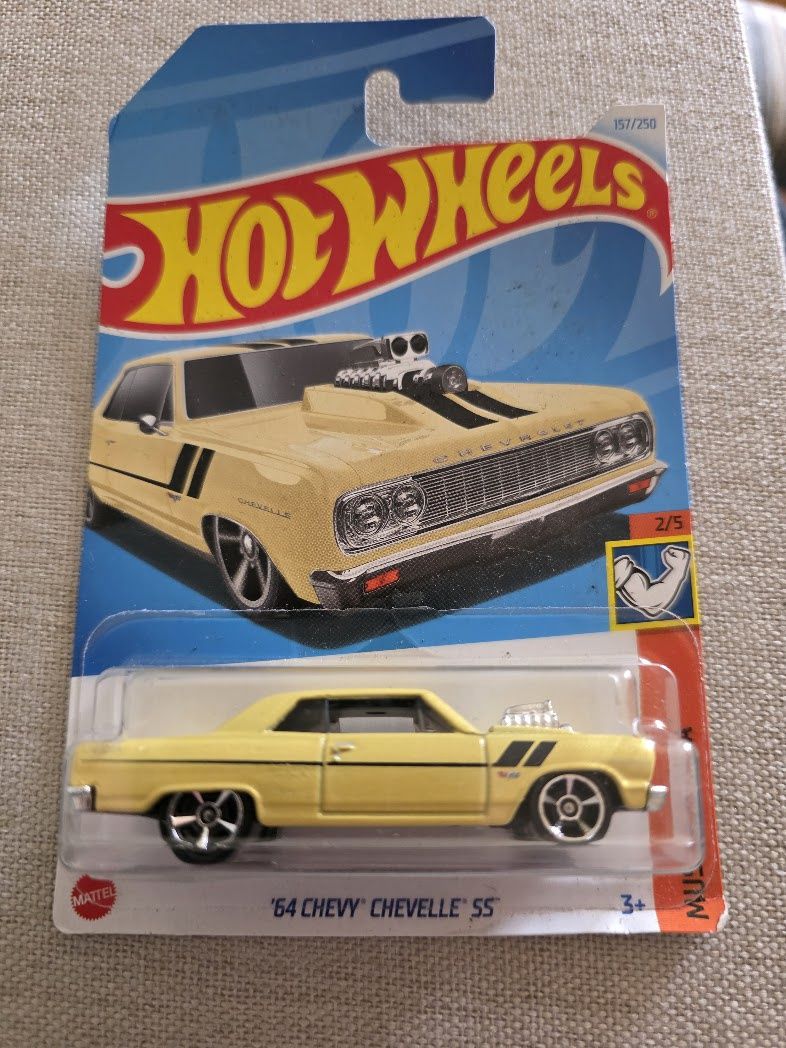 2024 Hot Wheels 64 Chevy Chevelle SS [Muscle Mania Series] 2/5