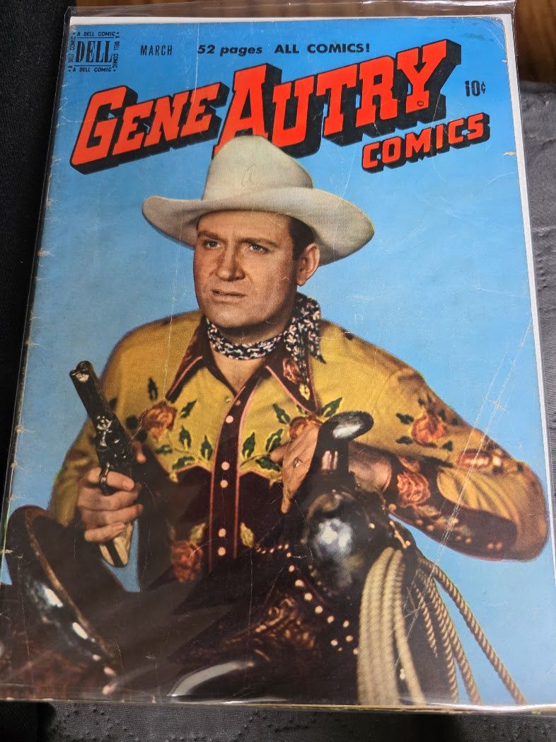 Gene Autry # 37 Dell Western Comic Book Photo Cover 1950