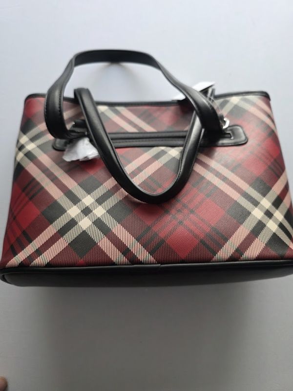 NEW GIANI BERNINI Women's Saffiano Plaid Tote, Holiday Plaid/Silver