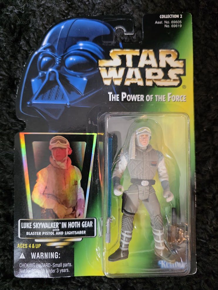 Kenner Star Wars Power Of The Force Luke Skywalker in Hoth Gear