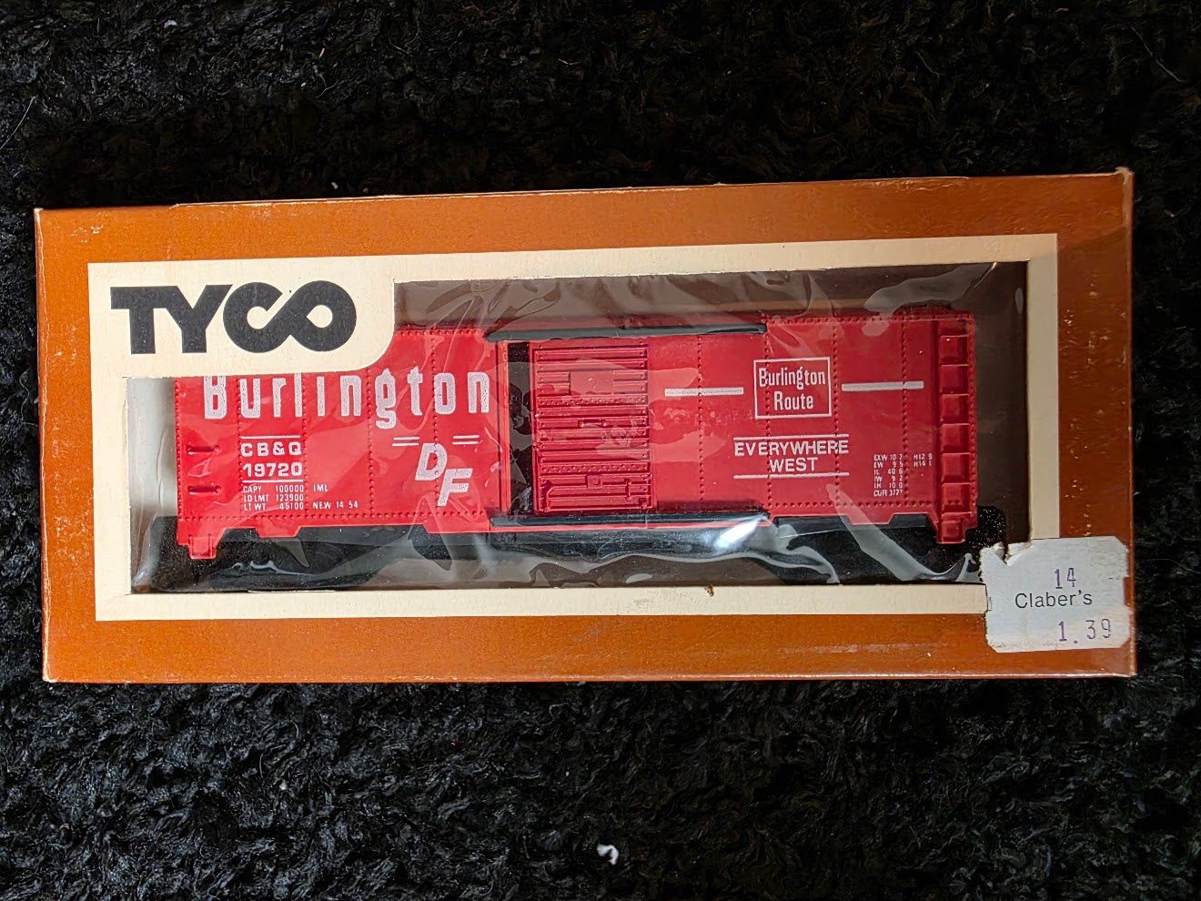 Vintage TYCO 19720 HO Scale Burlington Freight Car