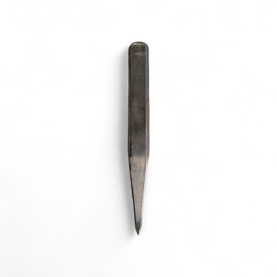 BULLDOG CENTER PUNCH