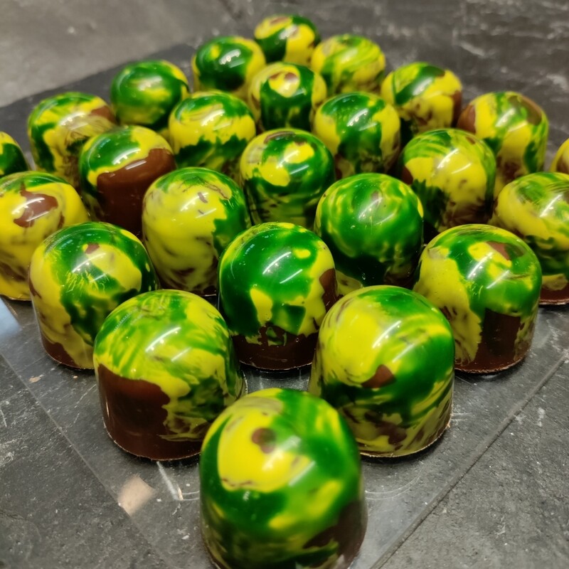 Maitosuklaa Ananas/Kookos konvehti (G)