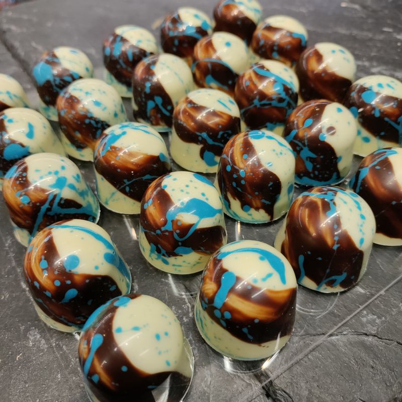 ​Valkosuklaa mustikkapiirakka (G)