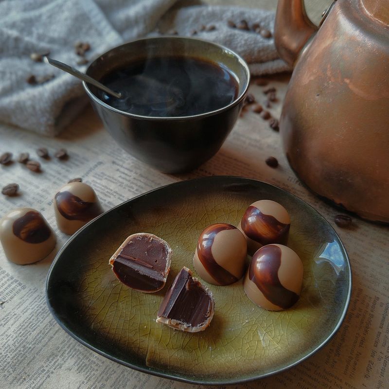 Caramel-suklaa kahvi konvehti (G)