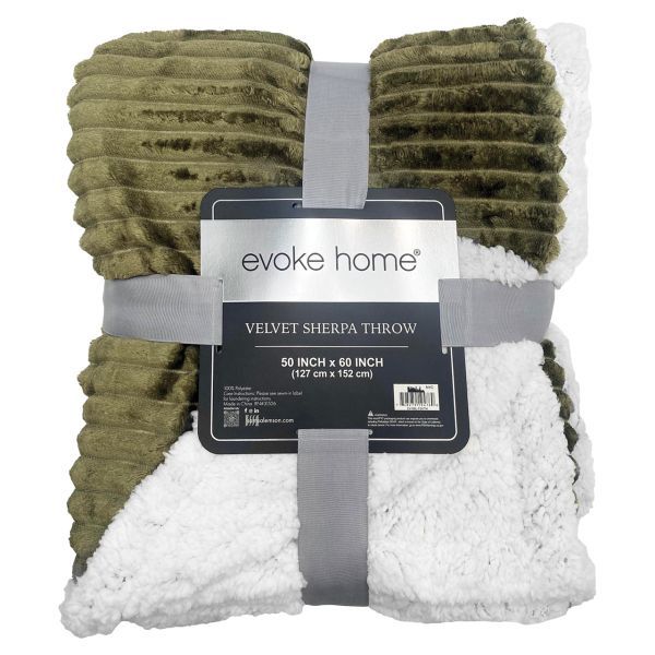 Ribbed Sherpa Throw