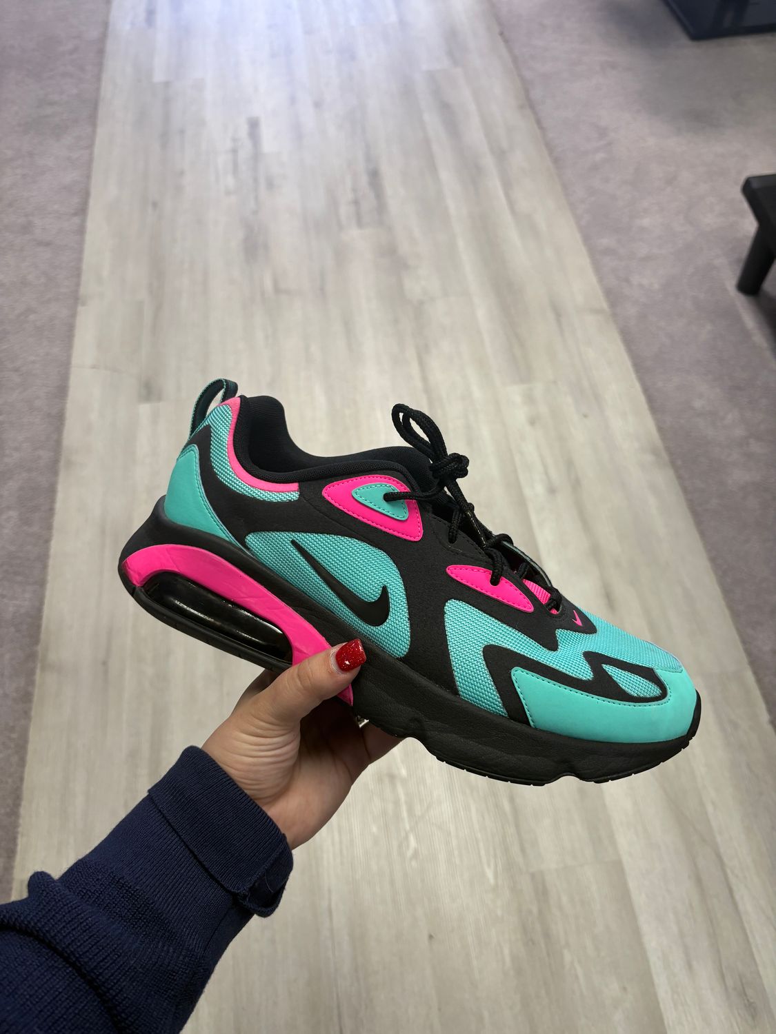 Nike air south beach sz 12 w box used