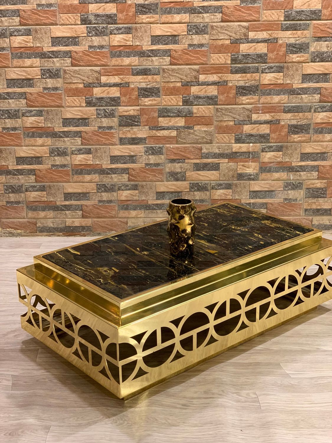 PREMIUM GOLDY