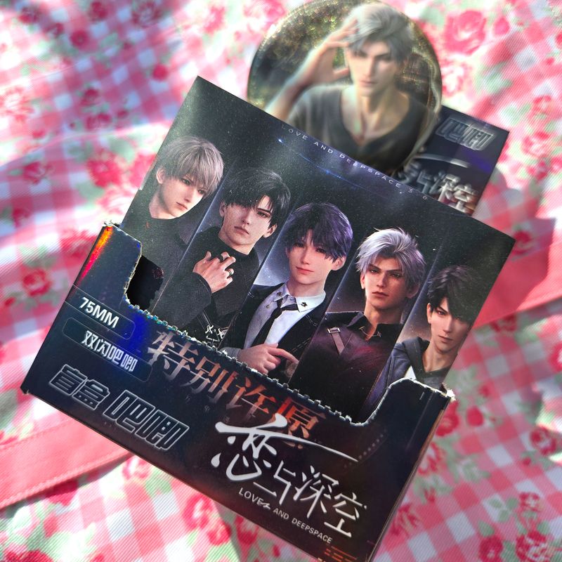 Love And Deep Space Blind Box - Cosmic Encounter - 75mm Button