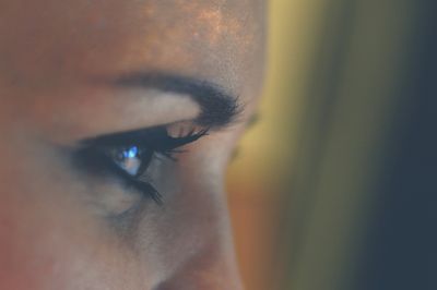 Augenbrauen & Wimpernprodukte