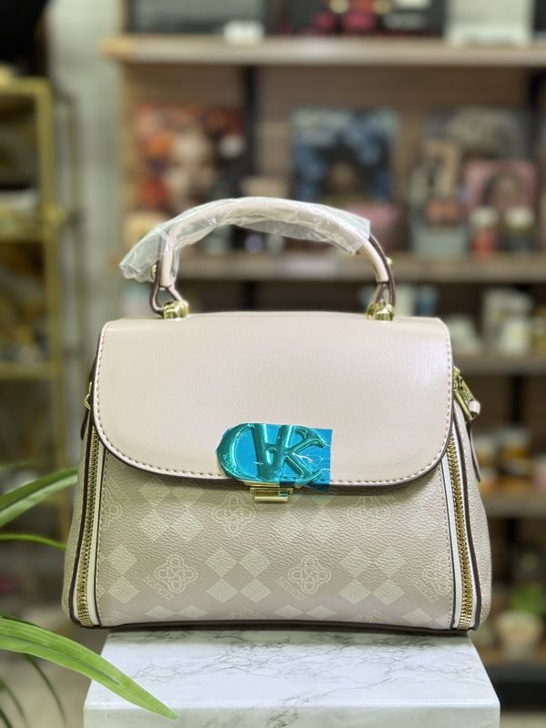 Damenhandtasche Model 2025 Umhängetasche, Creme-Weiss