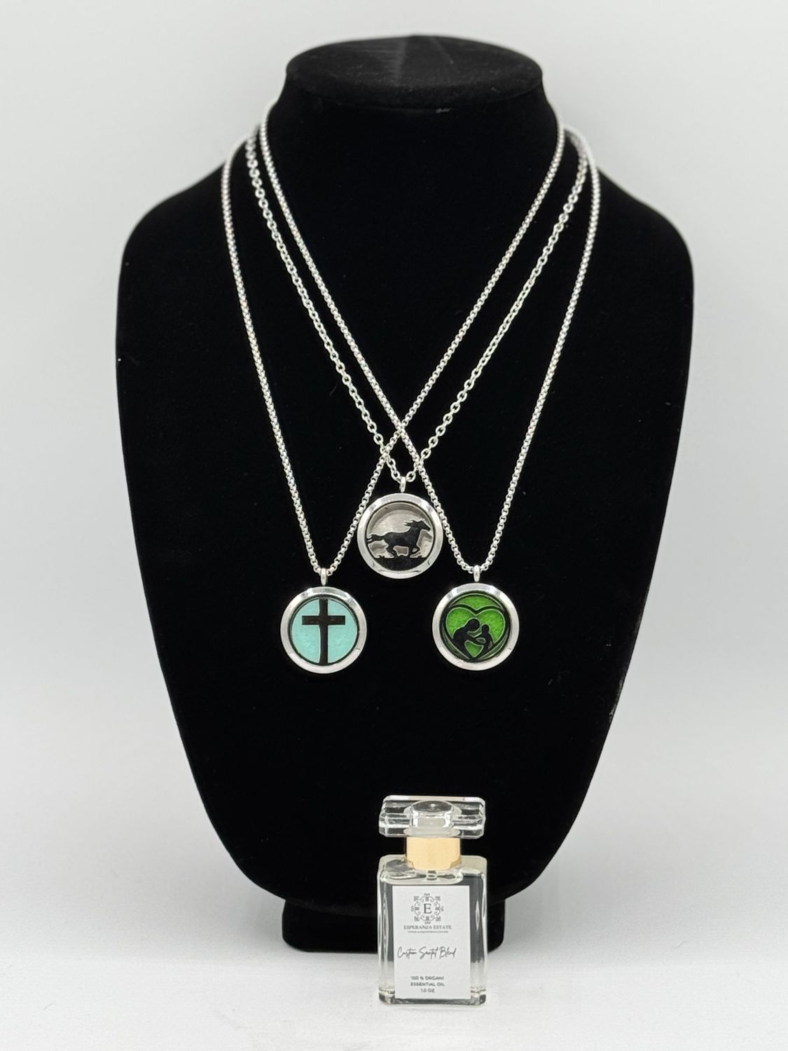 AROMATHERAPY NECKLACE
