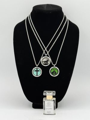 AROMATHERAPY NECKLACE