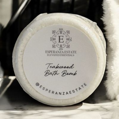 LUXURY BATH BOMBS
