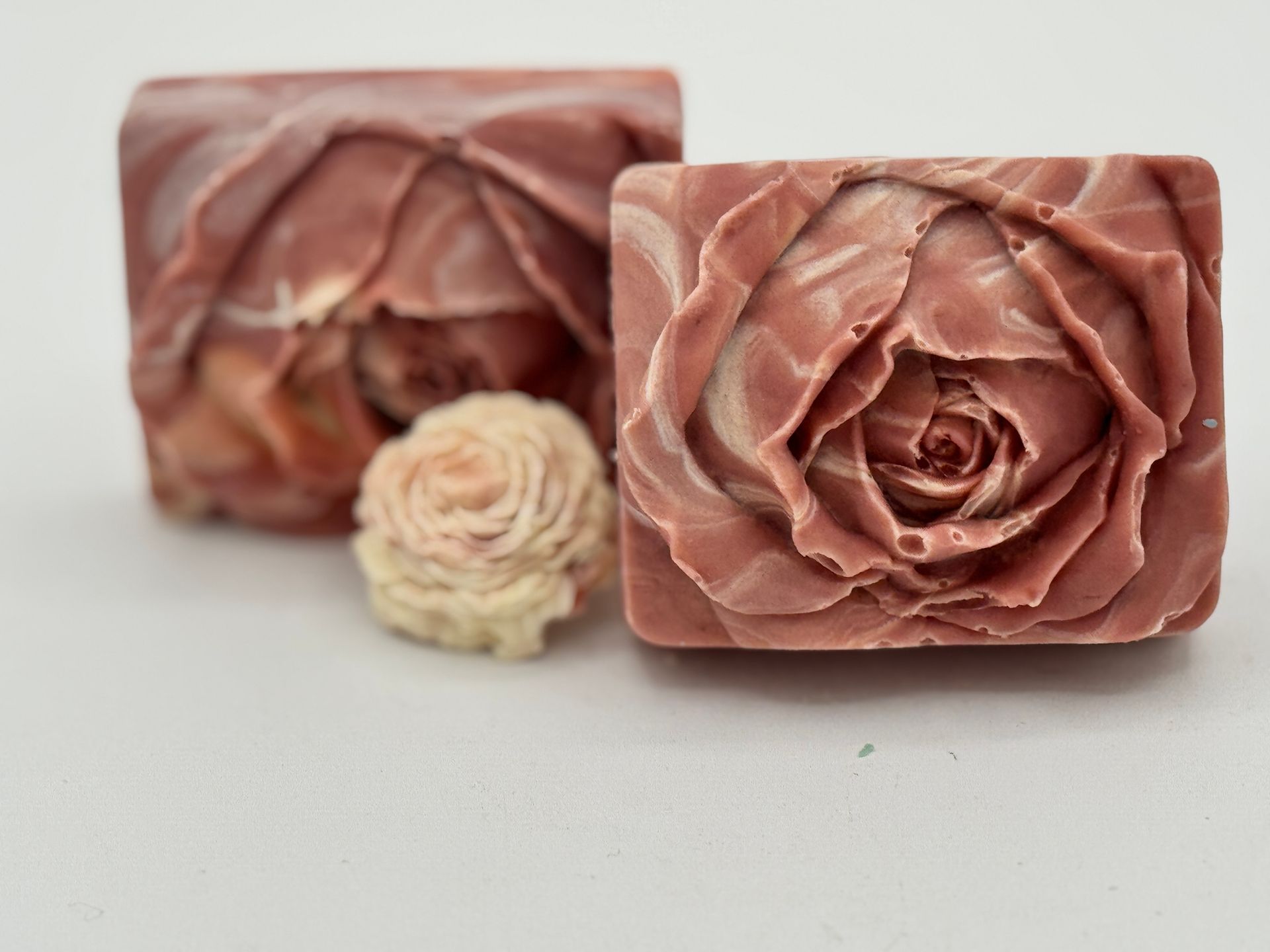 CASHMERE MIST ARTISAN SOAP