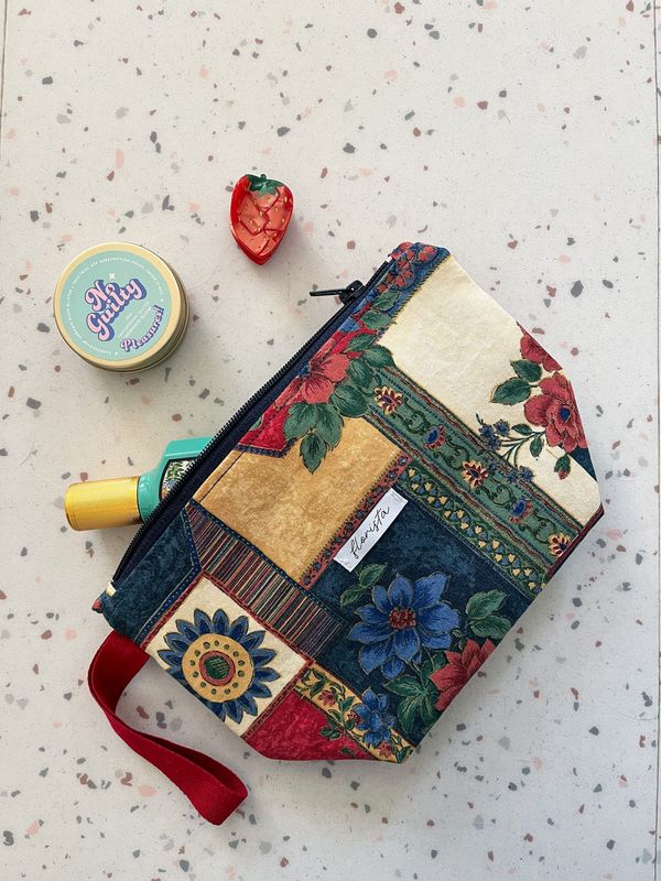 Kosmetyczka na zamek /PATCHWORK/