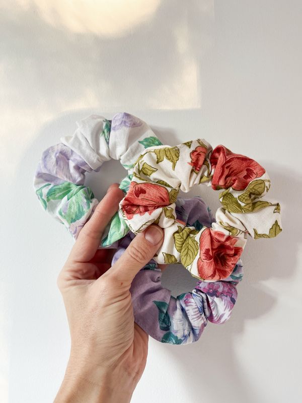 Komplet gumek do włosów /SUNDAY MORNING/