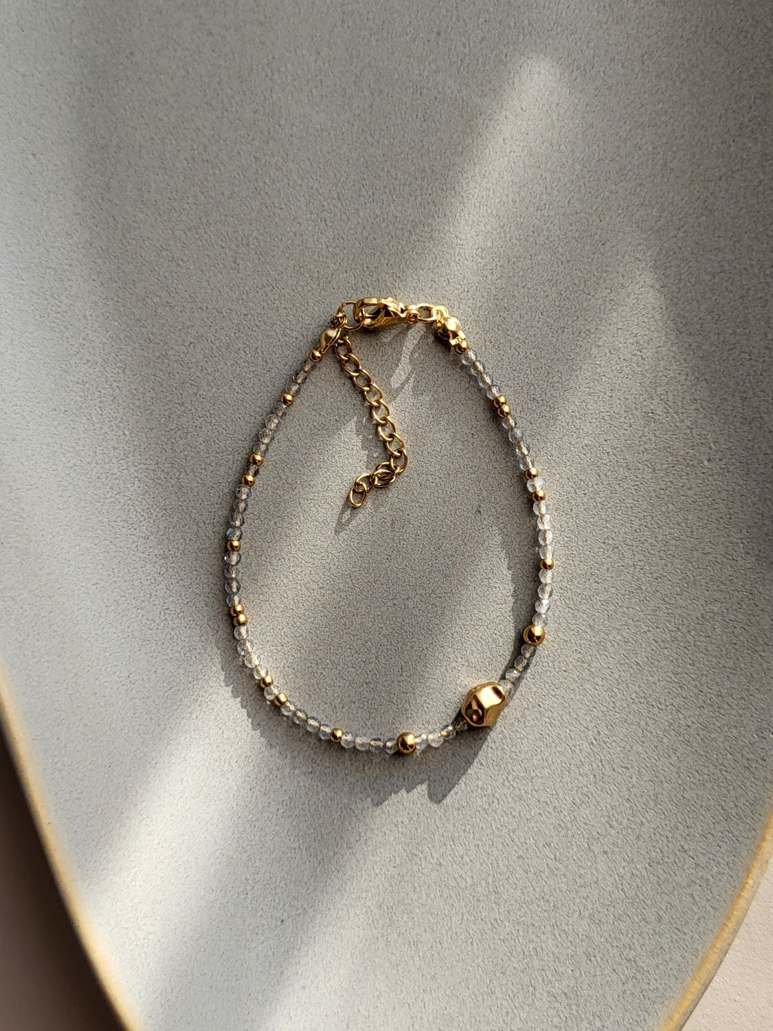 Konstelacja LABRADORYT