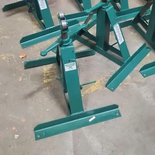 Greenlee 683 Screw Type Reel Stand Greenlee 683 (Reconditioned)