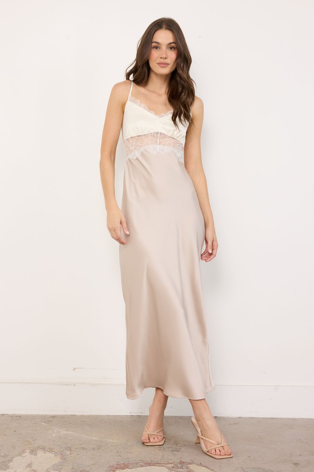 Speed Dating Taupe/Ivory Dress