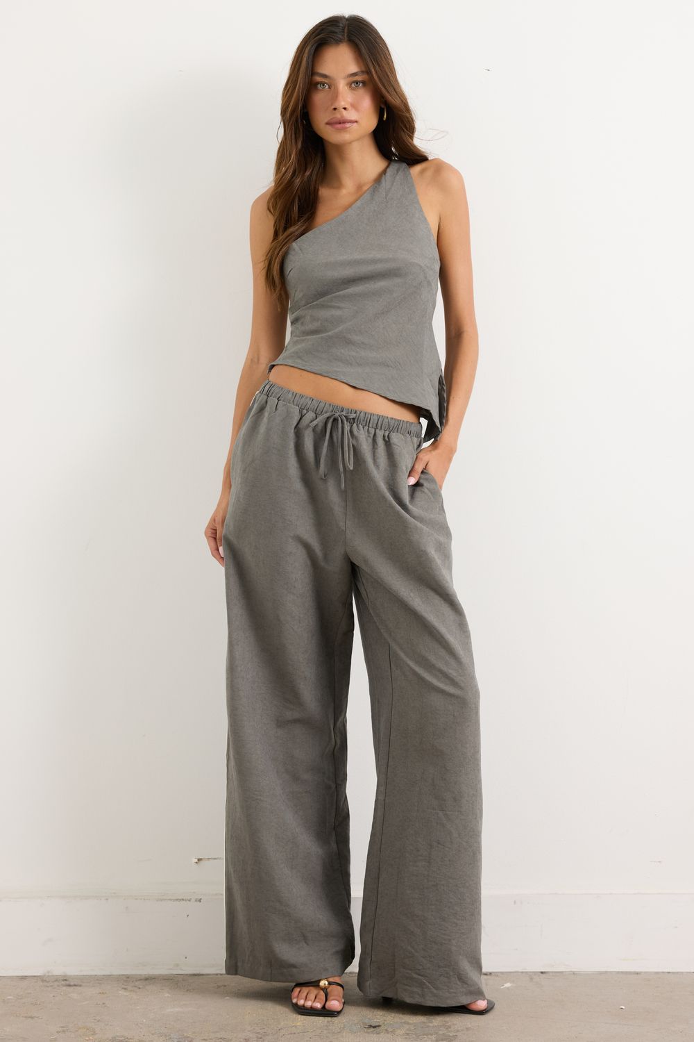 Trinity &amp; Bryce Grey Blue Stripe Pants