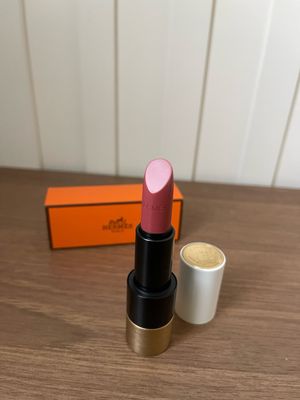 Satin lipstick