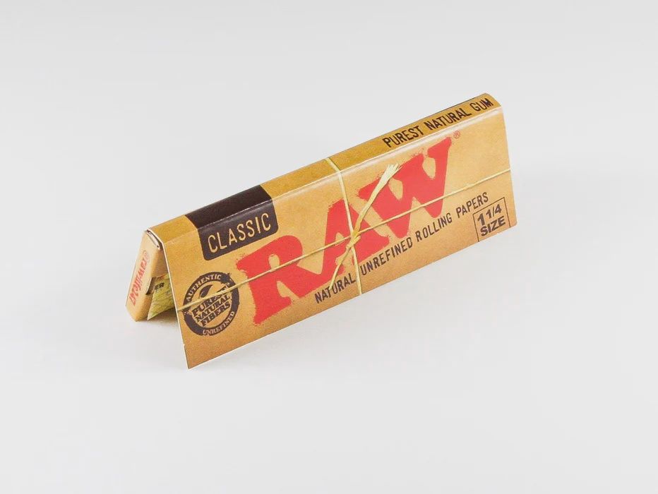 RAW Natural Unbleached Rolling Paper 1 1\4