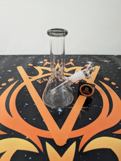 Clear Beaker Waterpipe 8&quot;