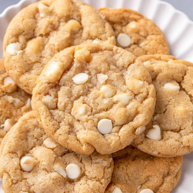 White Chocolate Macadamia