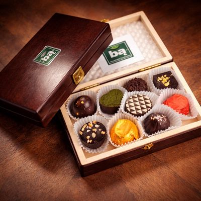 Chocolates •Bą• WOOD  9 pcs.