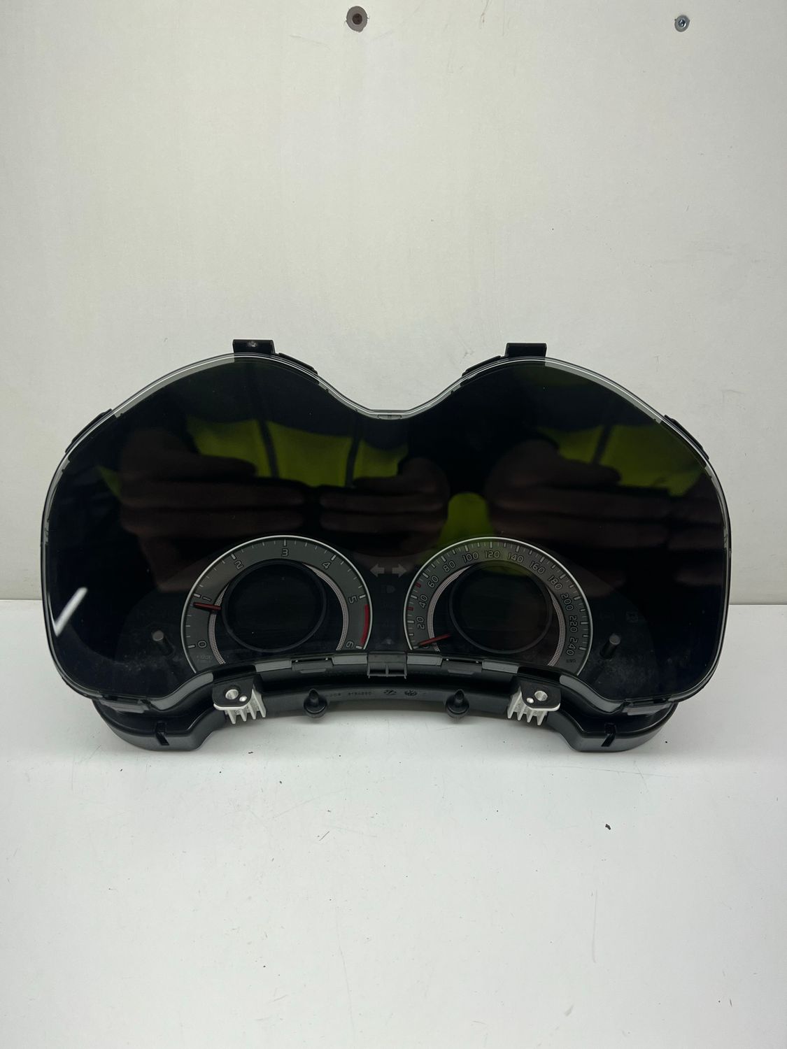 TOYOTA AURIS E18 83800-0ZC80D Instrument Cluster Speedometer 2011 A2l11b4s