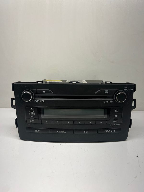 Toyota Auris 2011 Radio CD Mp3 WMA Player Head Unit 86120-02A50 A2l11b4s