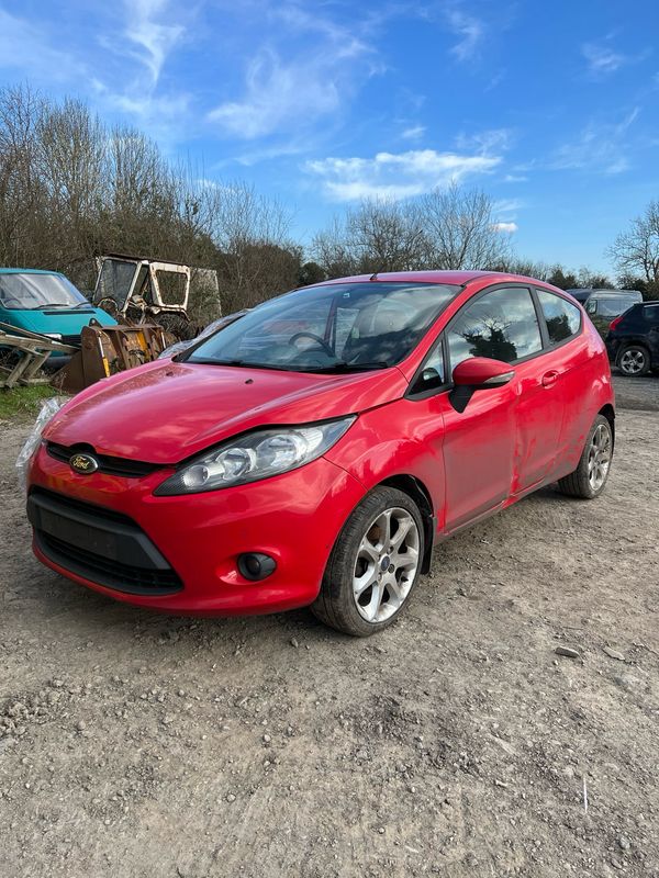 Breaking 2011 Ford Fiesta 1.25 Petrol