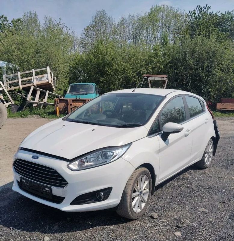 Breaking 2016 Ford Fiesta 1.5 Manual 5DR