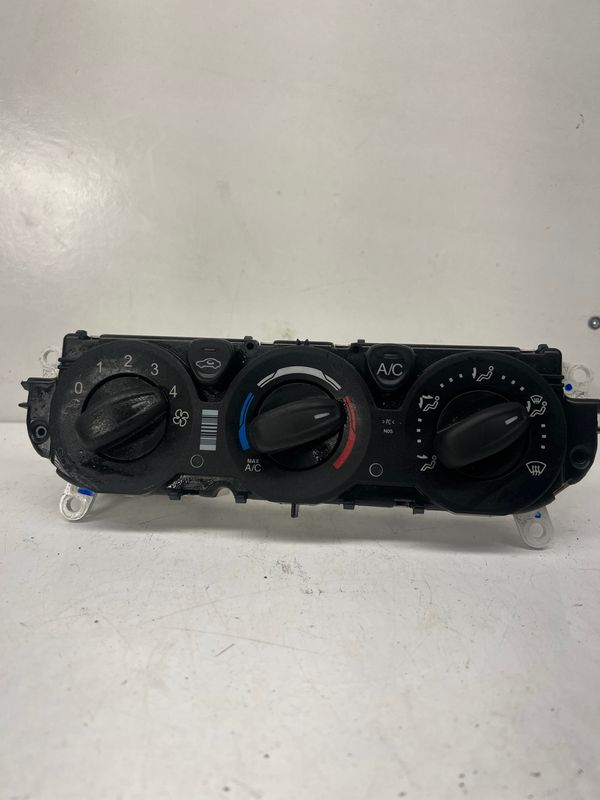FORD TRANSIT Connect 2015 HEATER CONTROL PANEL BK2T19980 A2l11b6s
