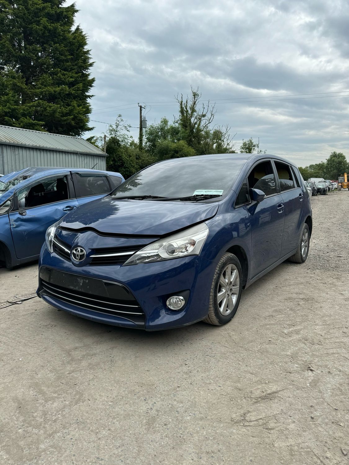 Breaking 2016 Toyota Verso 1.6L Diesel Manual