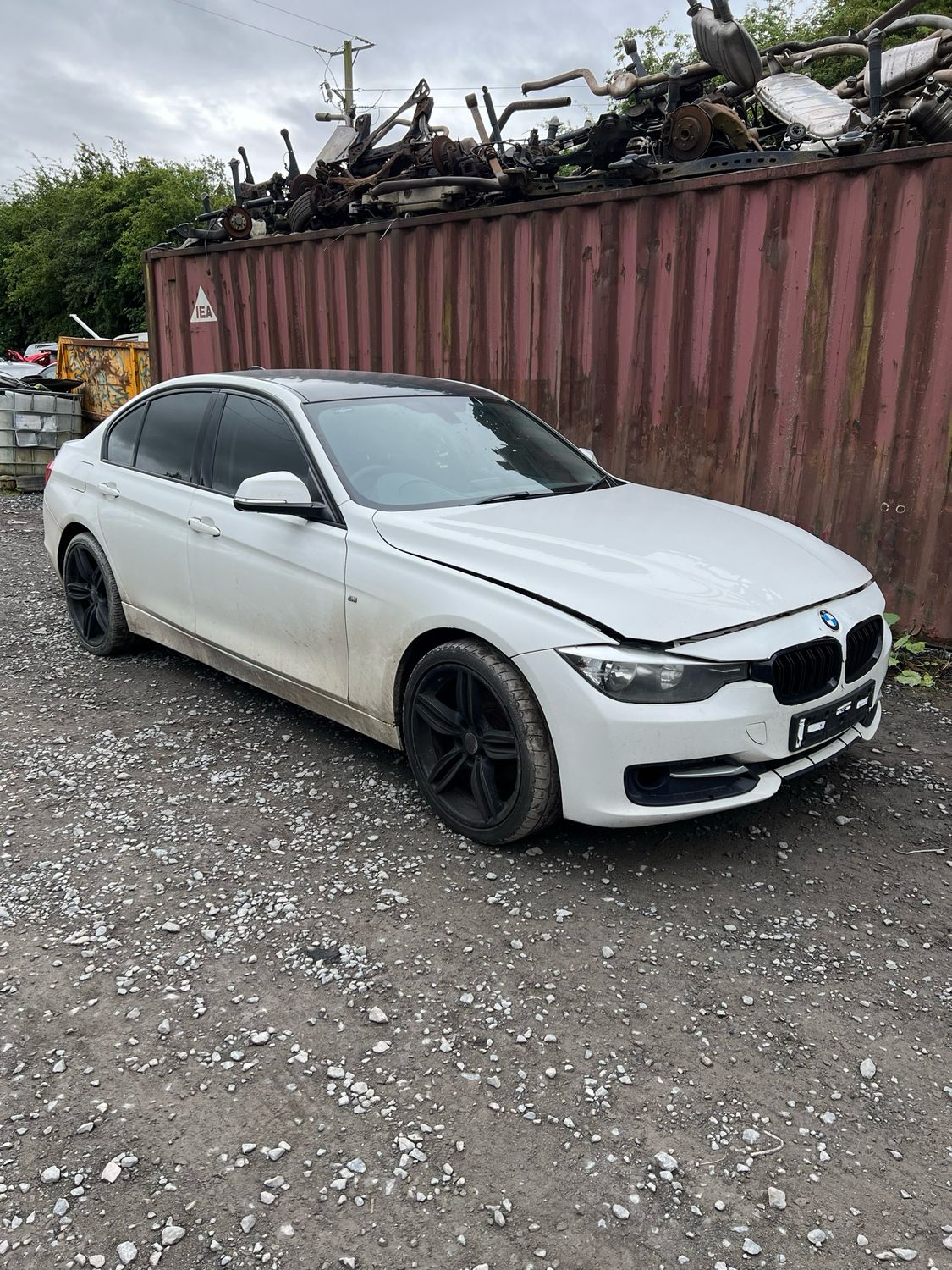 Breaking 2015 BMW 3Series 316D Sport 2L