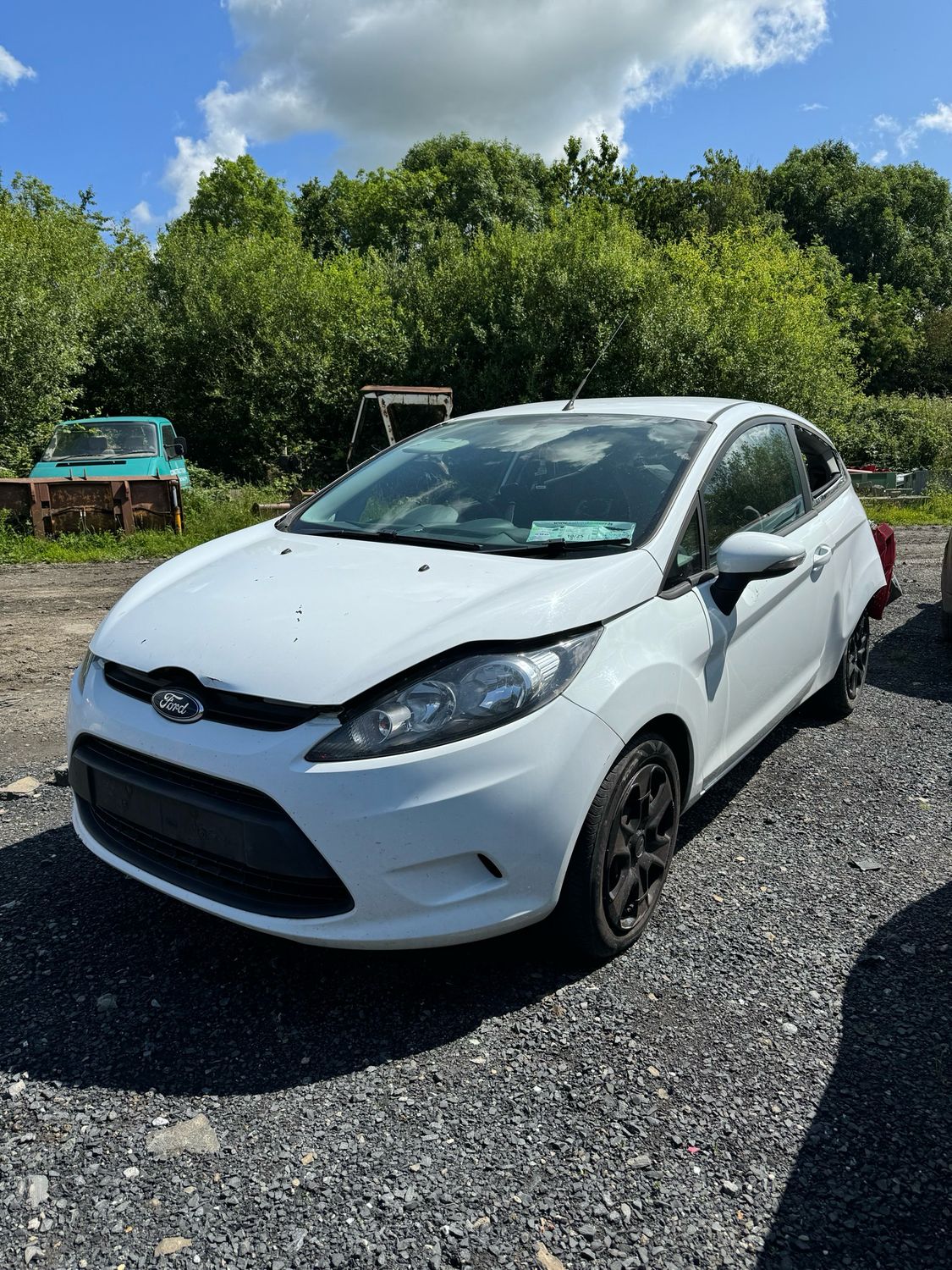 Breaking 2011 Ford Fiesta 1.25L Petrol Manual