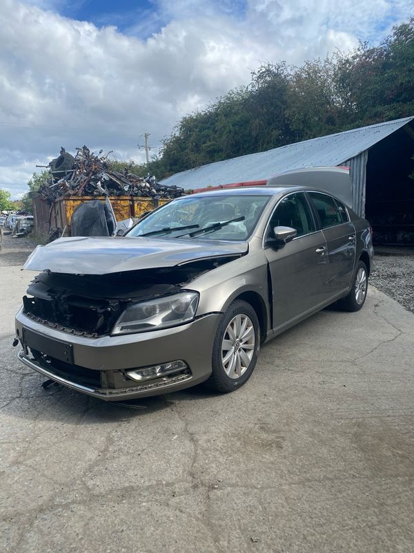 Breaking Volkswagen Passat 2013 1.6 Diesel CAY Manual