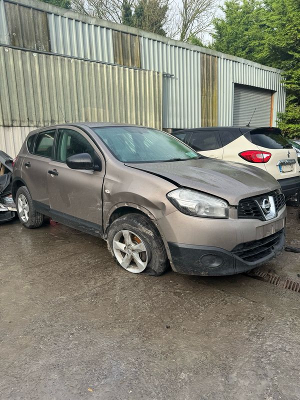 Breaking Nissan Qashqai 2012 1.5 Diesel