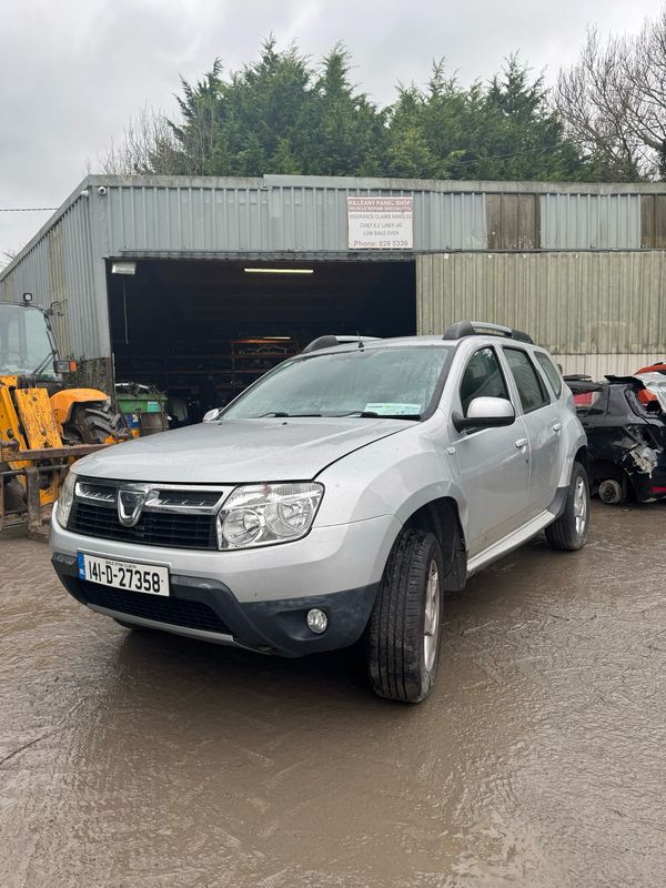 Breaking Dacia Duster 2014 1.5 Diesel Manual