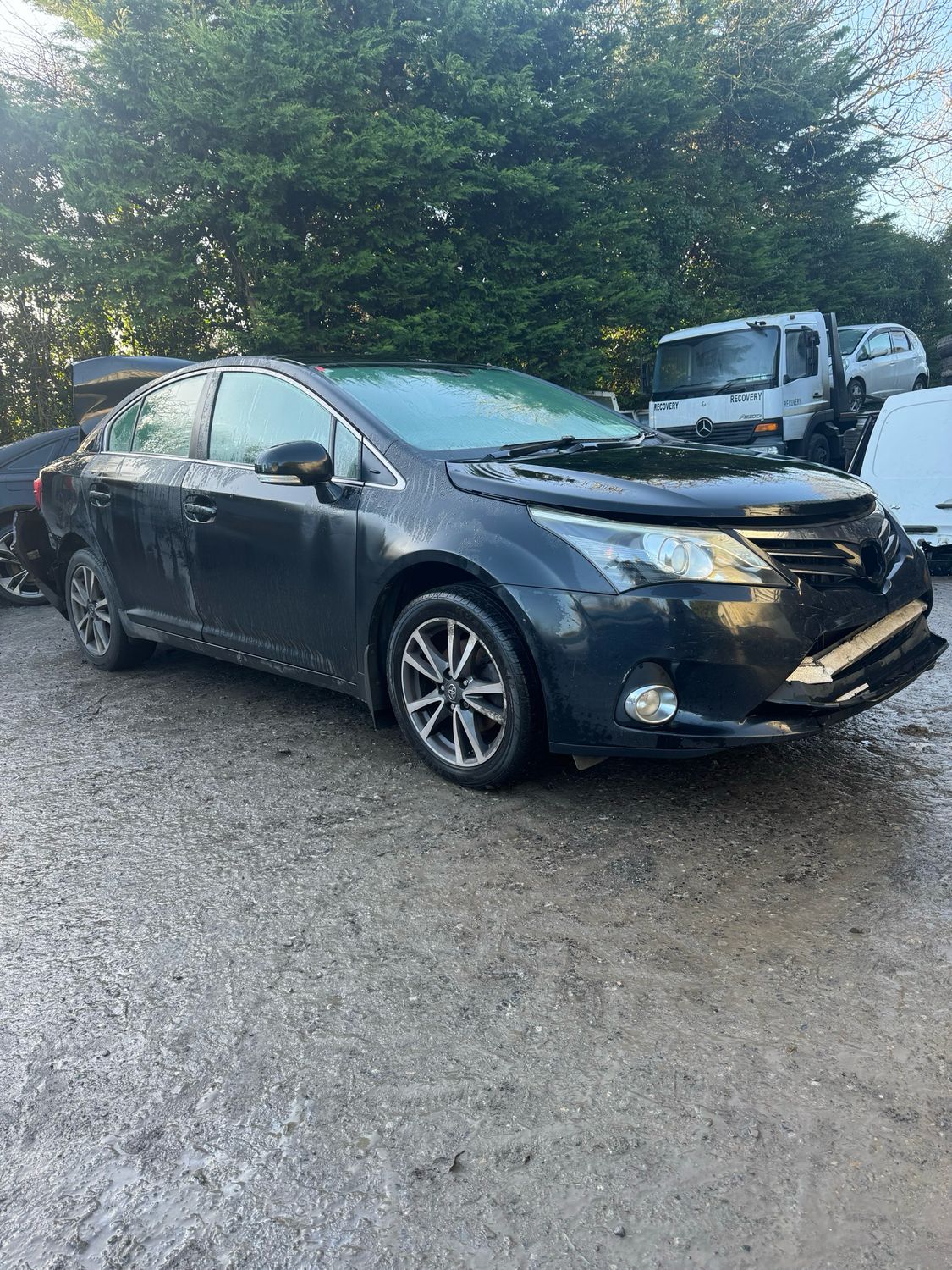 Breaking Toyota Avensis 2014 2L Diesel