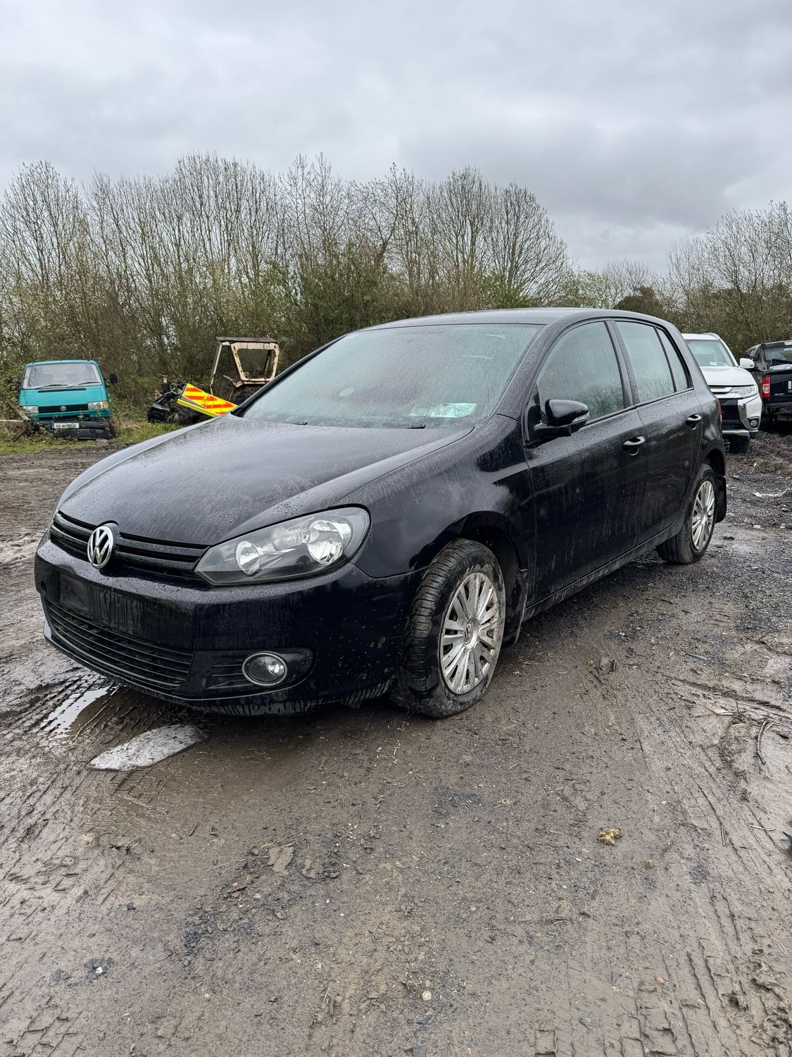 Breaking Volkswagen Golf 2011 1.6 Diesel Manual