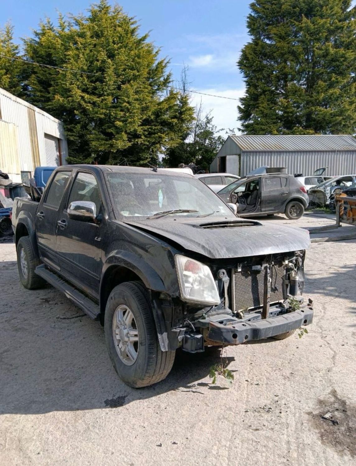 Breaking Isuzu D-Max 2011 3L Diesel Manual